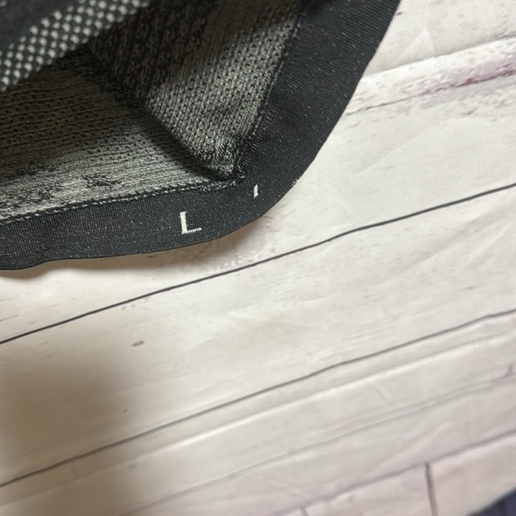 Lululemon mens t shirt - Picture 4 of 6